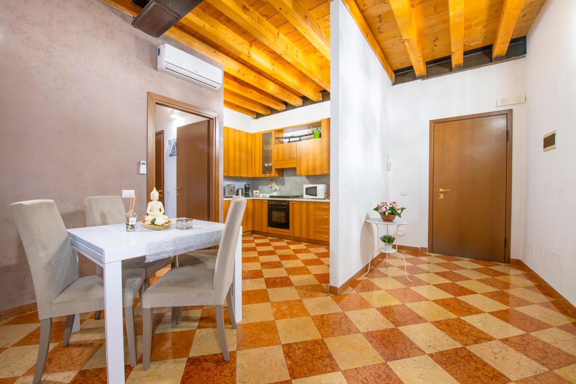 Arena Suite Mazzini Verona Centro Екстериор снимка