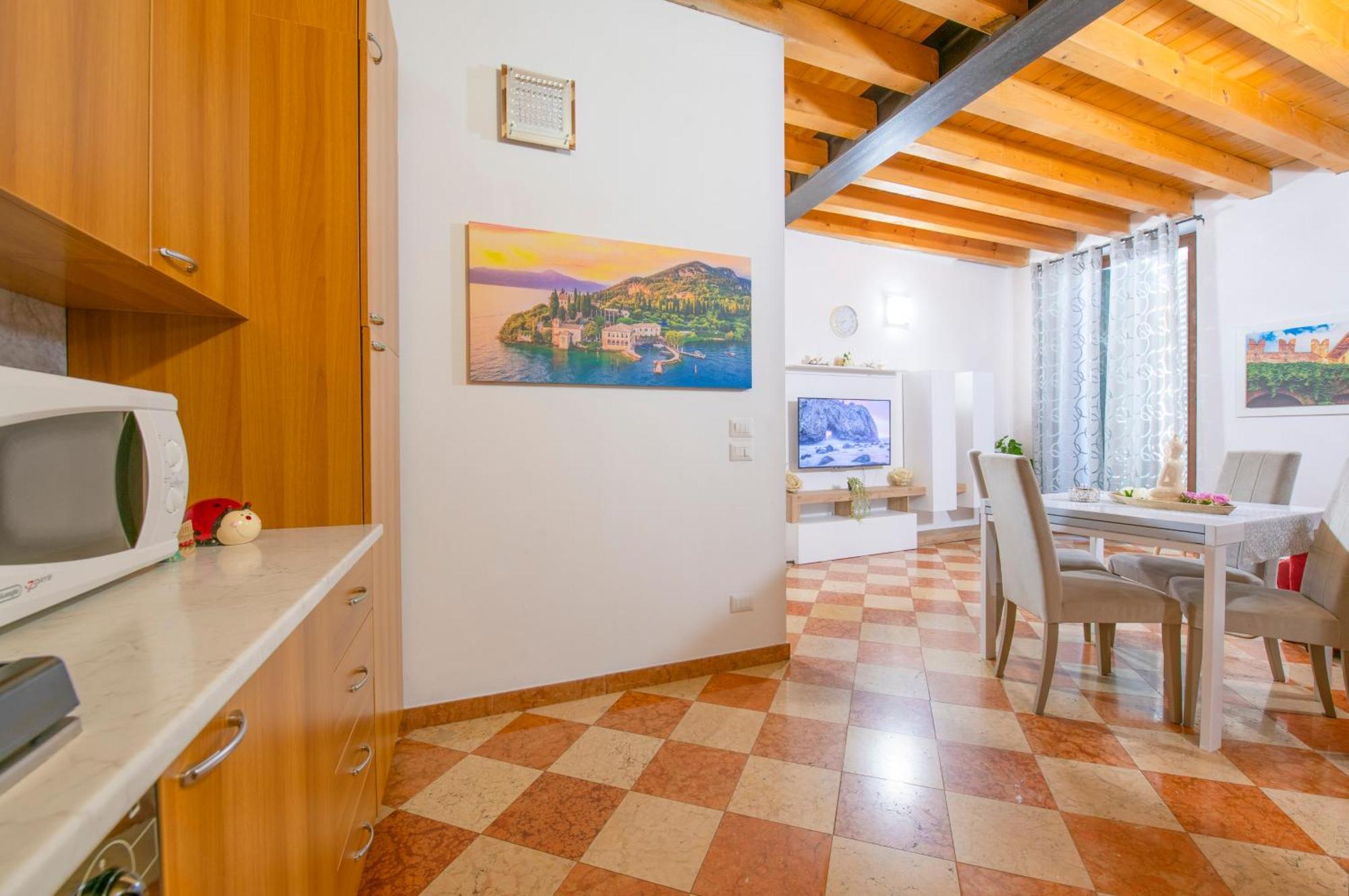 Arena Suite Mazzini Verona Centro Екстериор снимка