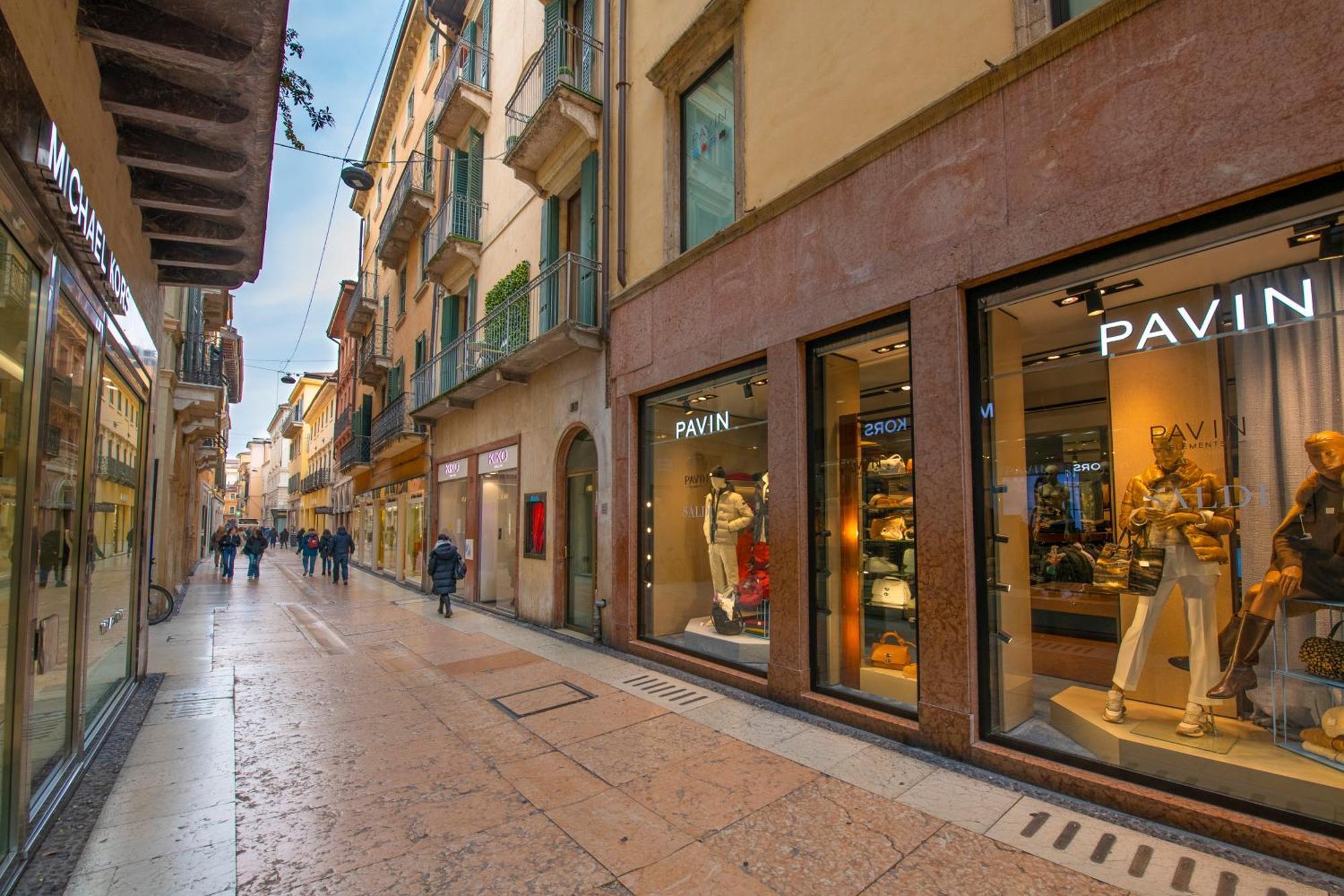 Arena Suite Mazzini Verona Centro Екстериор снимка